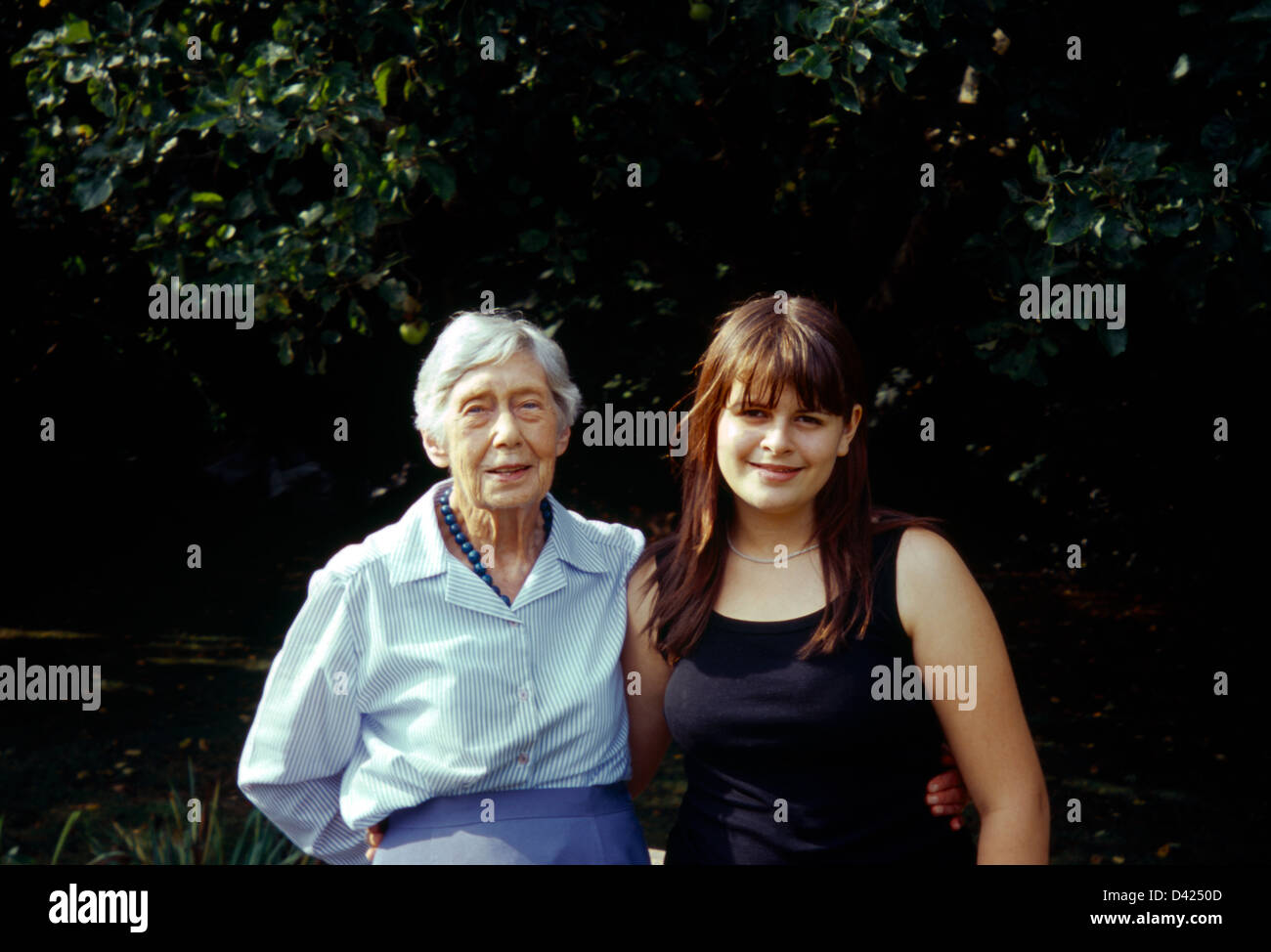 Portrait Of Great Aunt And Great Niece Stock Photo Alamy