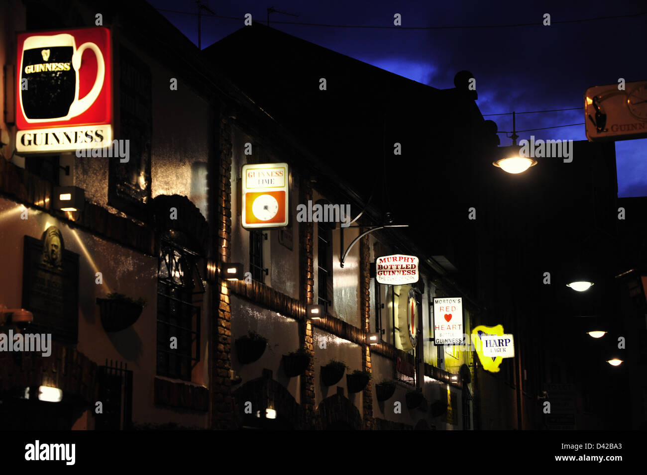 Hill Street in Belfast at night Stock Photo