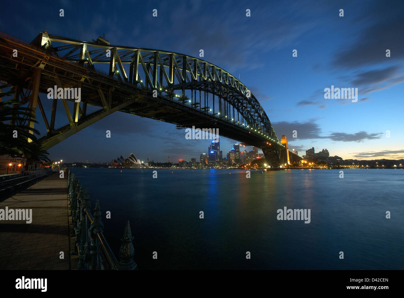 Sydney, Australia, Sydney Harbour Bridge at night Stock Photo - Alamy