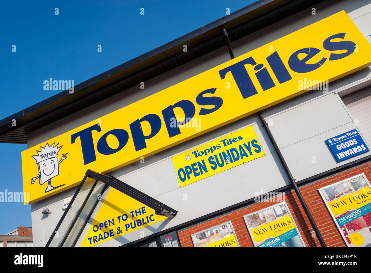 Topps tiles hi-res stock photography images - Alamy