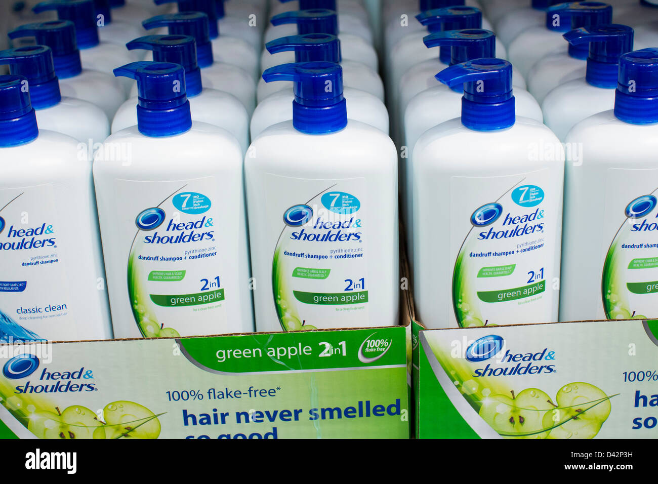Head and Shoulders shampoo on display at a Costco Wholesale Warehouse Club. Stock Photo