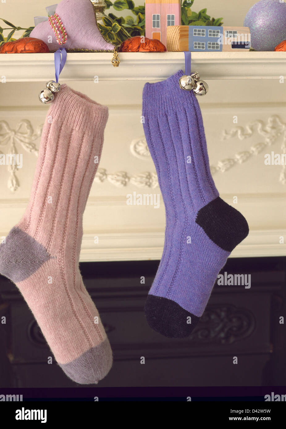 Blue stocking date hi-res stock photography and images - Alamy