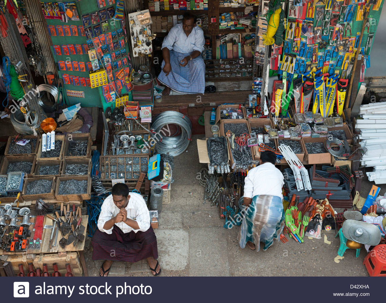 Hardware Shop High Resolution Stock Photography and Images Alamy