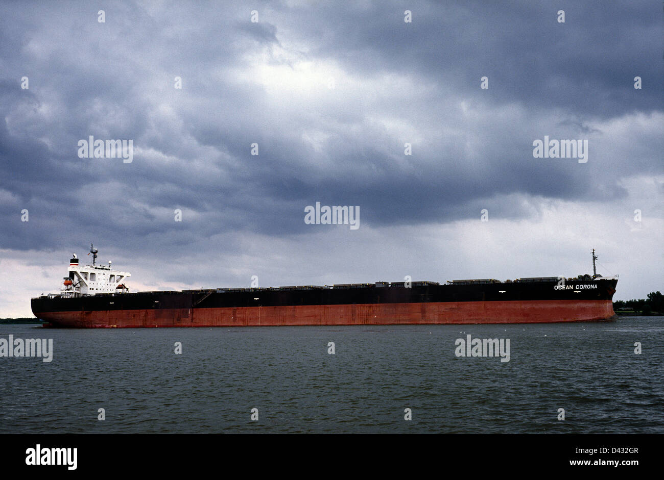 Panama registered bulk carrier Ocean Corona leaving the port of Hamburg. Stock Photo