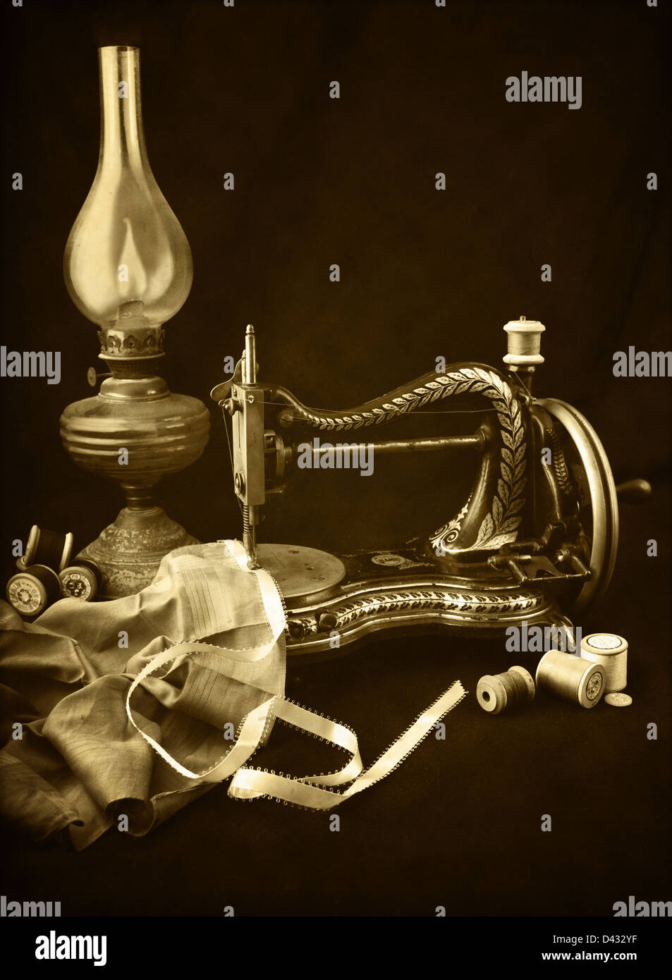Singer sewing machine oil hi-res stock photography and