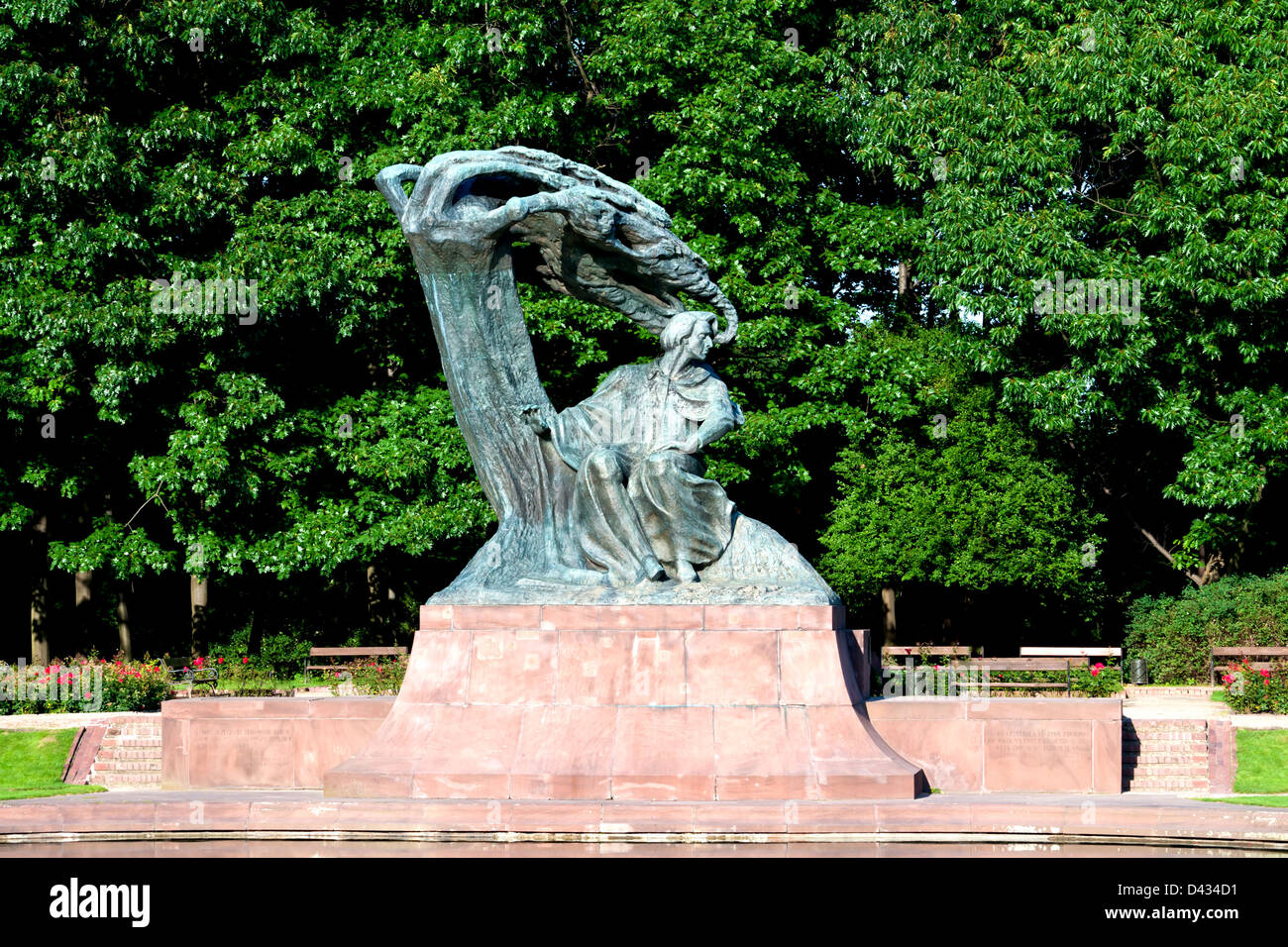 Chopin statue at Royal Baths Park (Lazienki Park) in Warsaw, Poland Stock Photo
