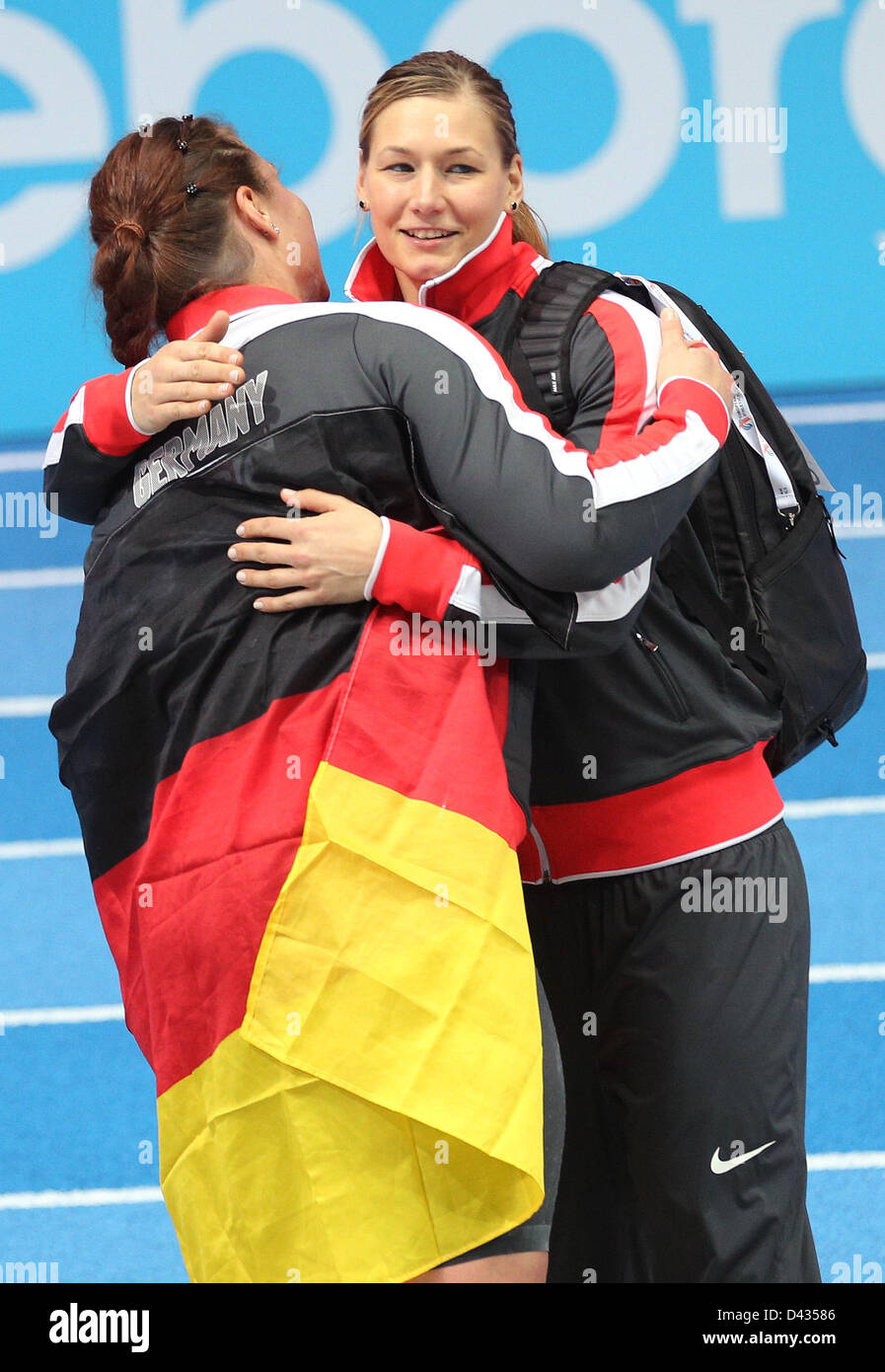 Germany's Christina Schwanitz celebrates her victory in the women's shot put final with her teammate Josephine Terlecki (r) during the IAAF European Athletics Indoor Championships 2013 in the Scandinavium Arena in Gothenburg, Sweden, March 3, 2013. Schwanitz won the gold medal. Foto: Christian Charisius/dpa +++(c) dpa - Bildfunk+++ Stock Photo