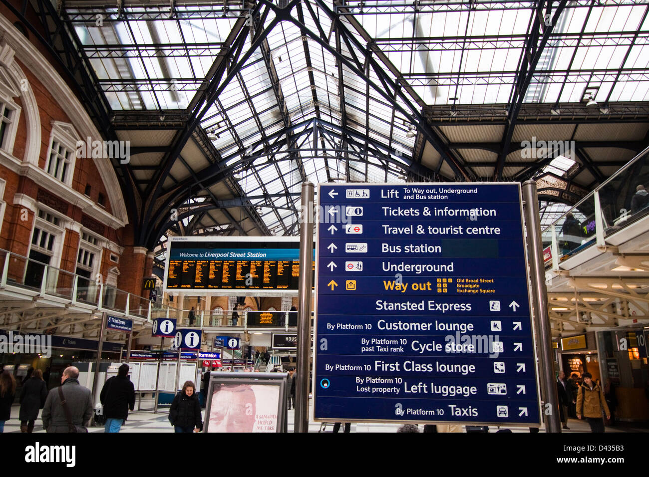 Liverpool street station Stock Photo - Alamy