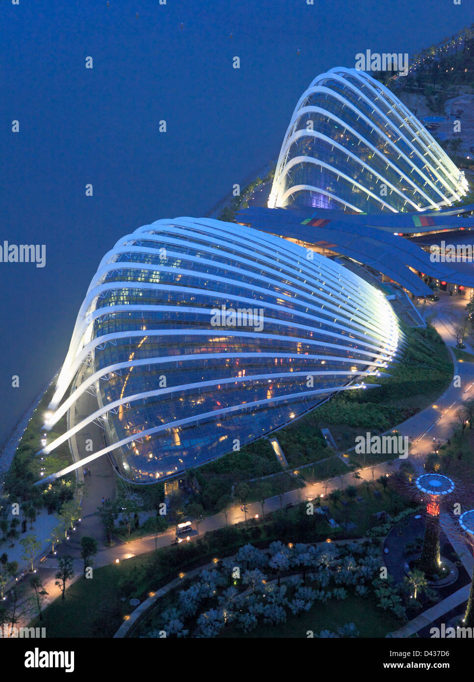Gardens by the bay singapore aerial hi-res stock photography and images ...