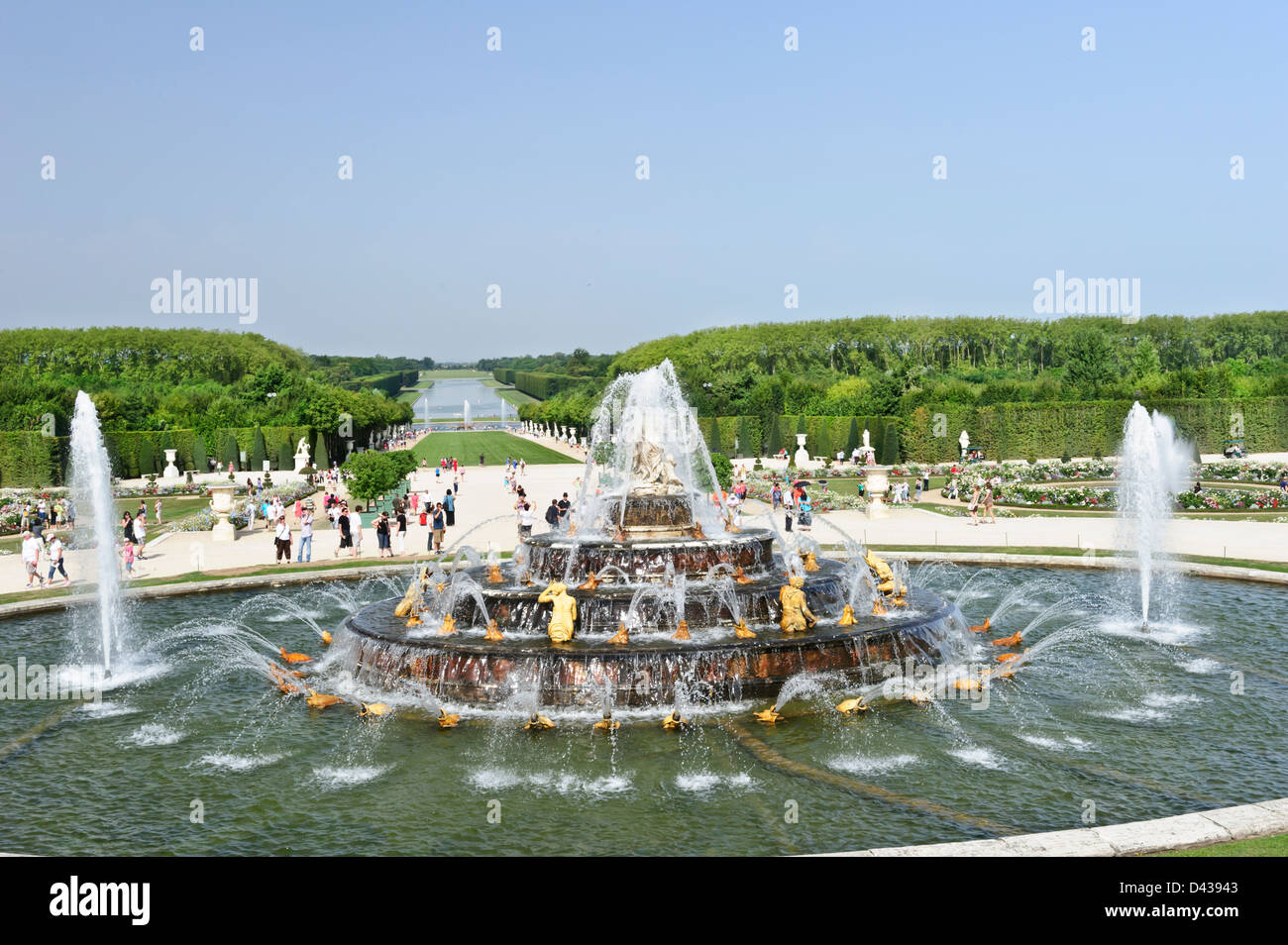 Water fountain at the Versailles gardens (Chateau Versailles), France