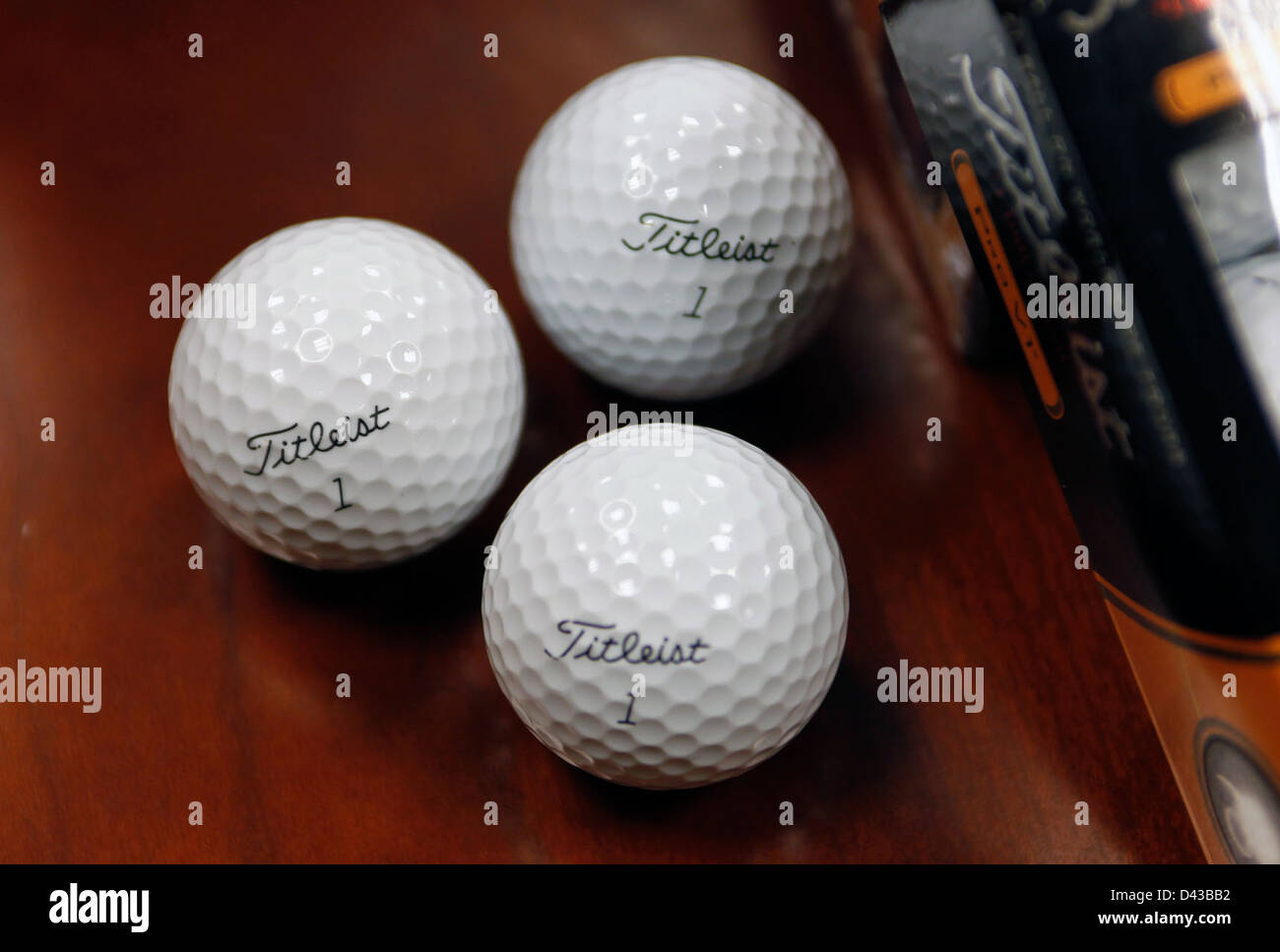 Counterfeit titleist golf balls hi-res stock photography and images - Alamy