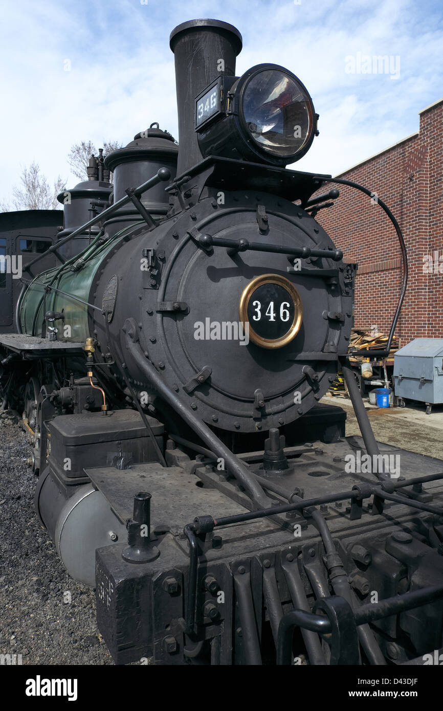 Baldwin Engine Works Engine 346 parked outside the turn house at the ...