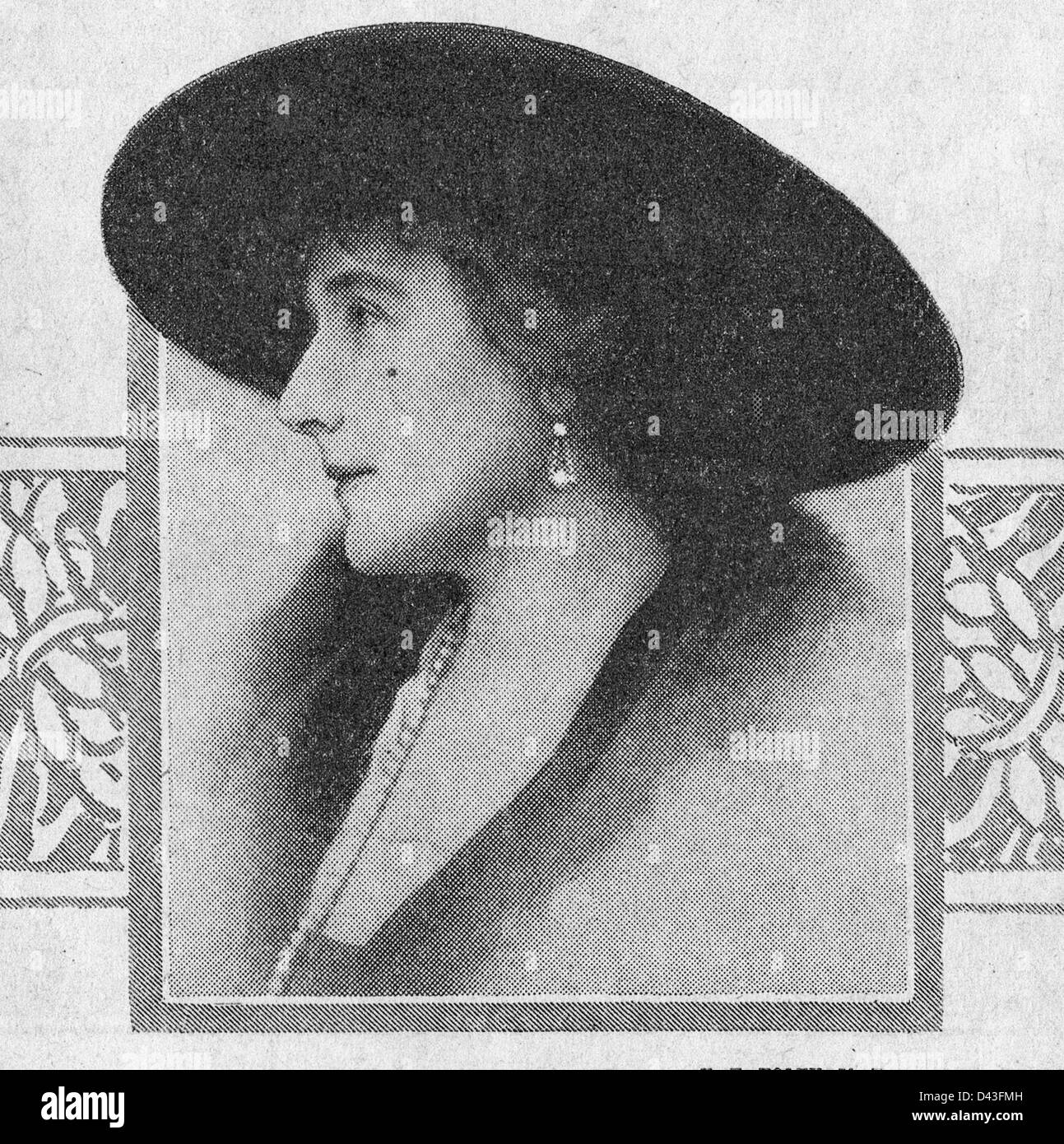 Gertude Kingston stars in George Bernard Shaw's Great Catherine on Broadway in New York City, circa 1913 Stock Photo