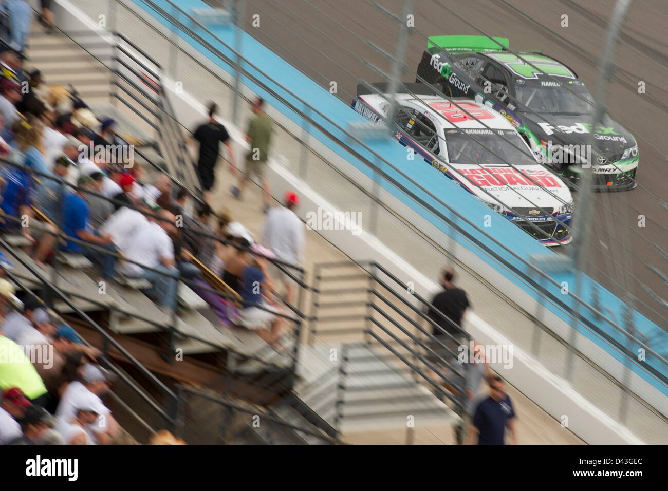 Mountain dew race car hires stock photography and images Alamy