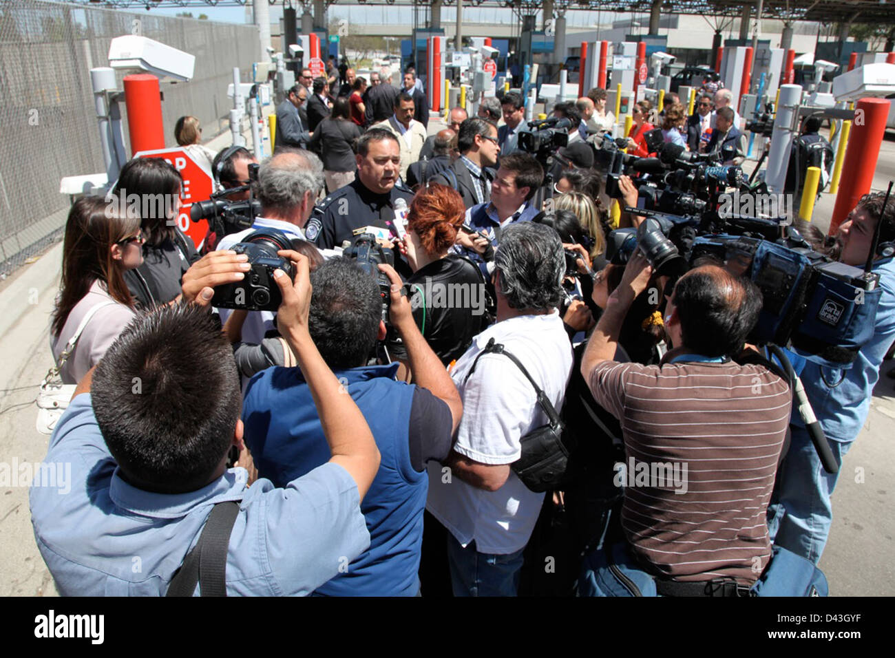 San Diego Ribbon Cutting Ready Lane Ceremony Stock Photo Alamy