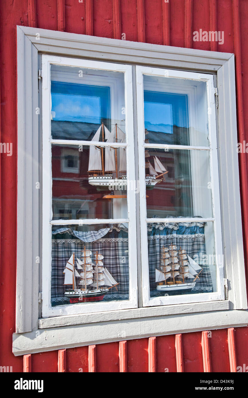 Finland, Western Finland, Naantali, ship models in window at Mannerheiminkatu Stock Photo