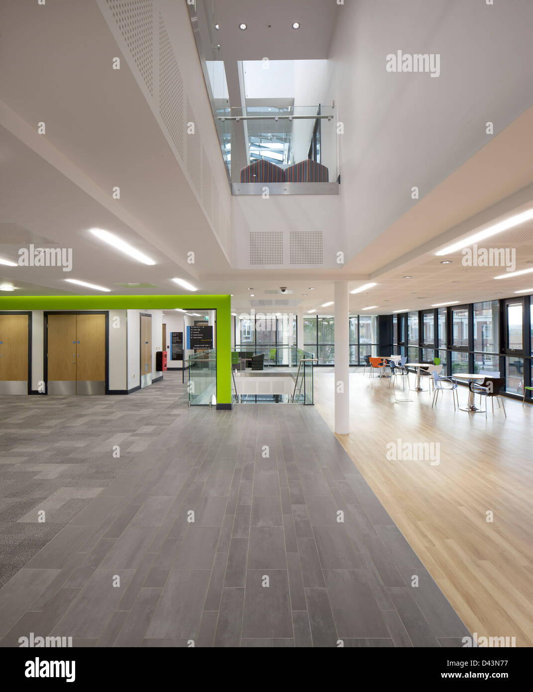 Rotherham College of Arts & Technology, Rotherham, United Kingdom. Architect Bond Bryan