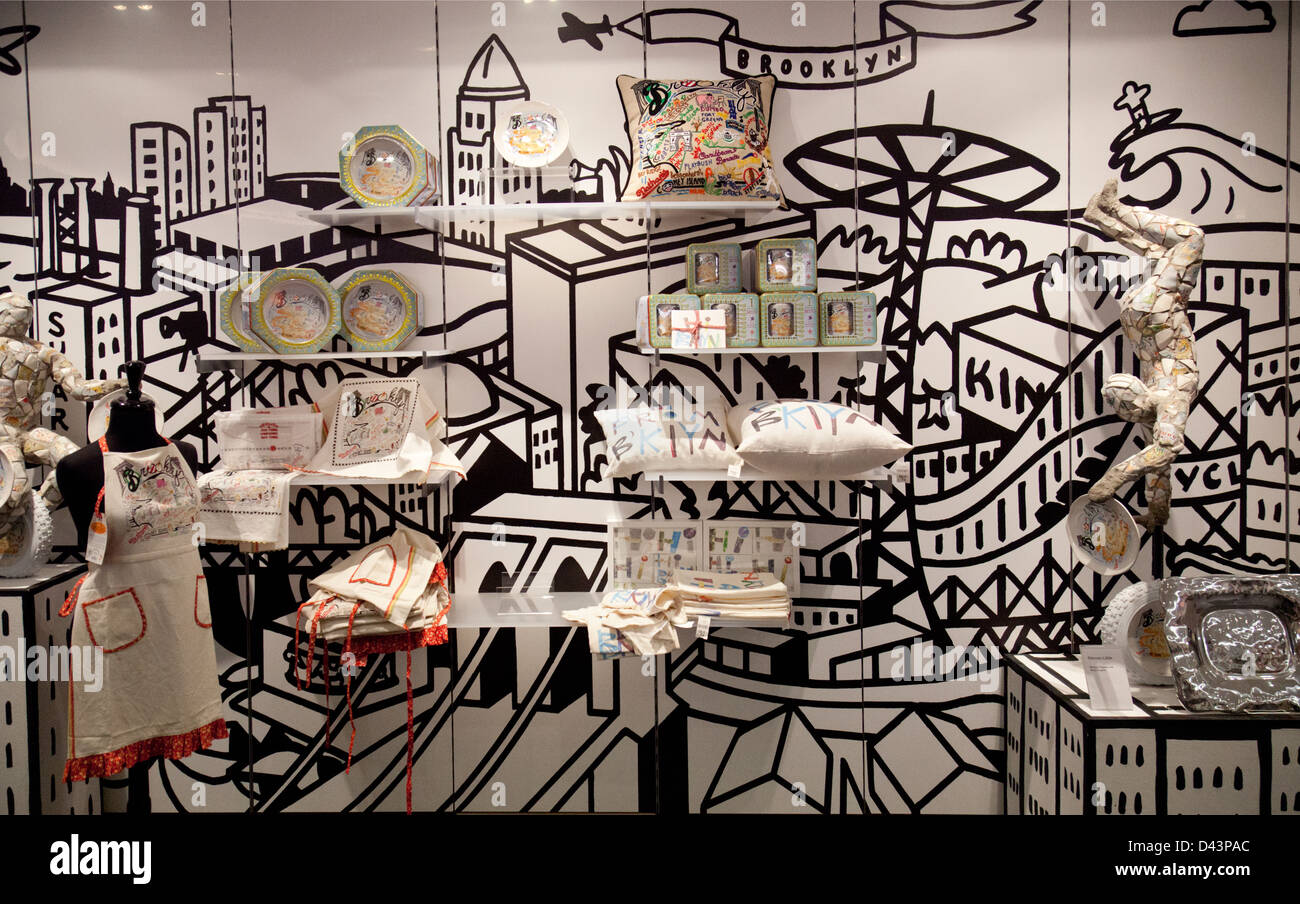 Products wall crown hires stock photography and images Alamy