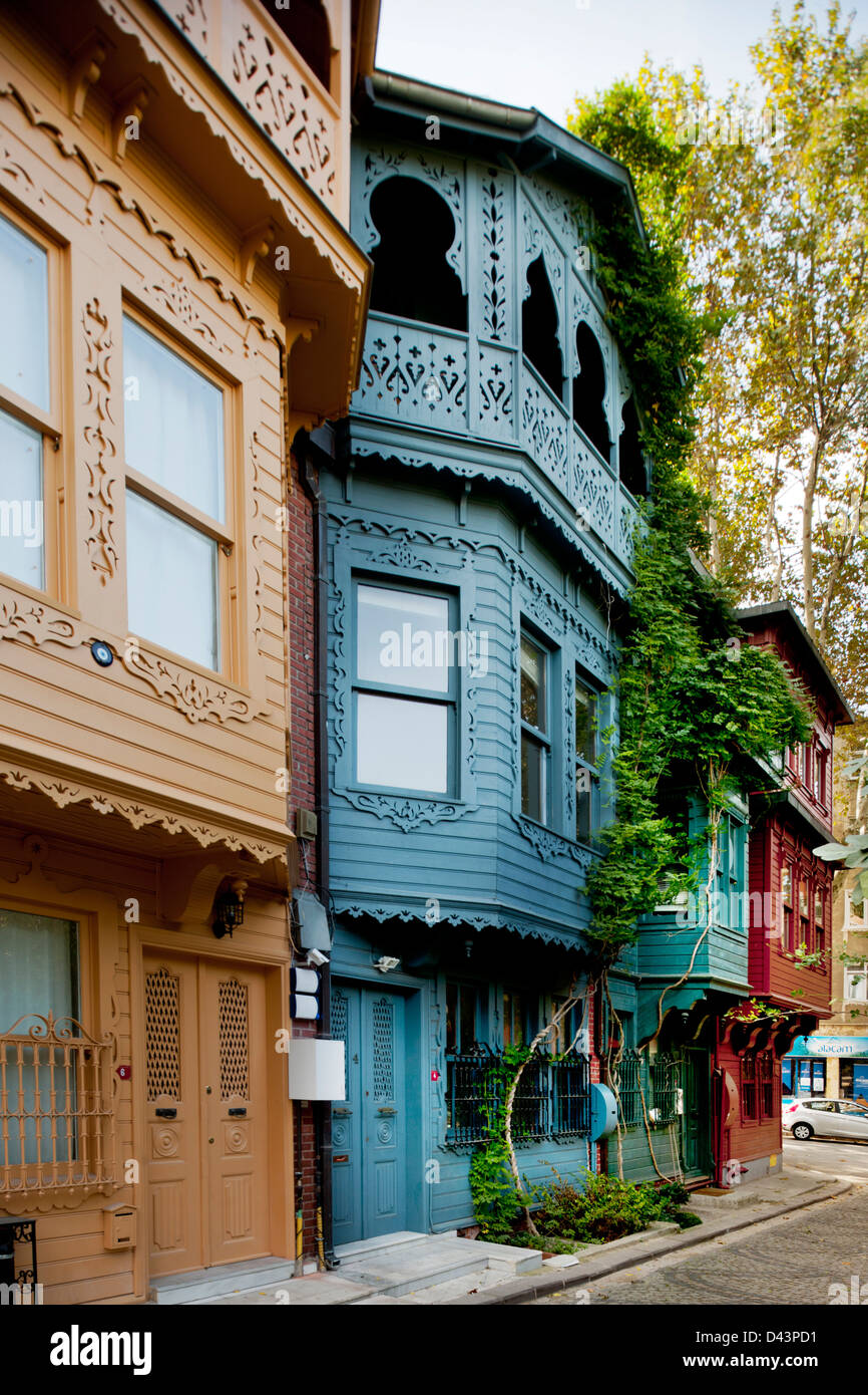 Wooden ottoman building istanbul hi-res stock photography and images ...