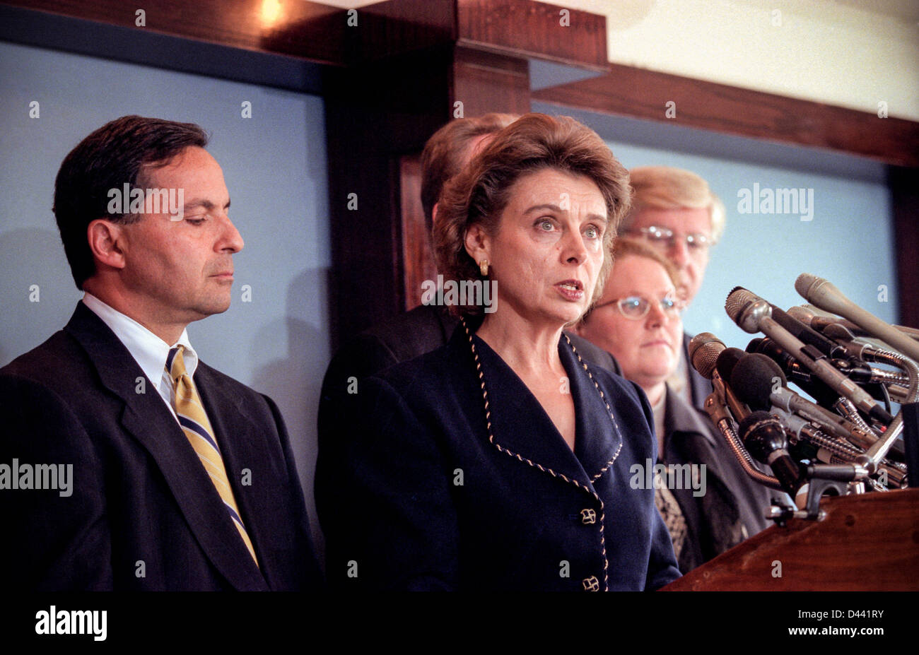 Washington Attorney General Christine Gregoire with other state attorneys general discusses a $206 billion settlement with tobacco companies November 16, 1998 in Washington, DC. Stock Photo