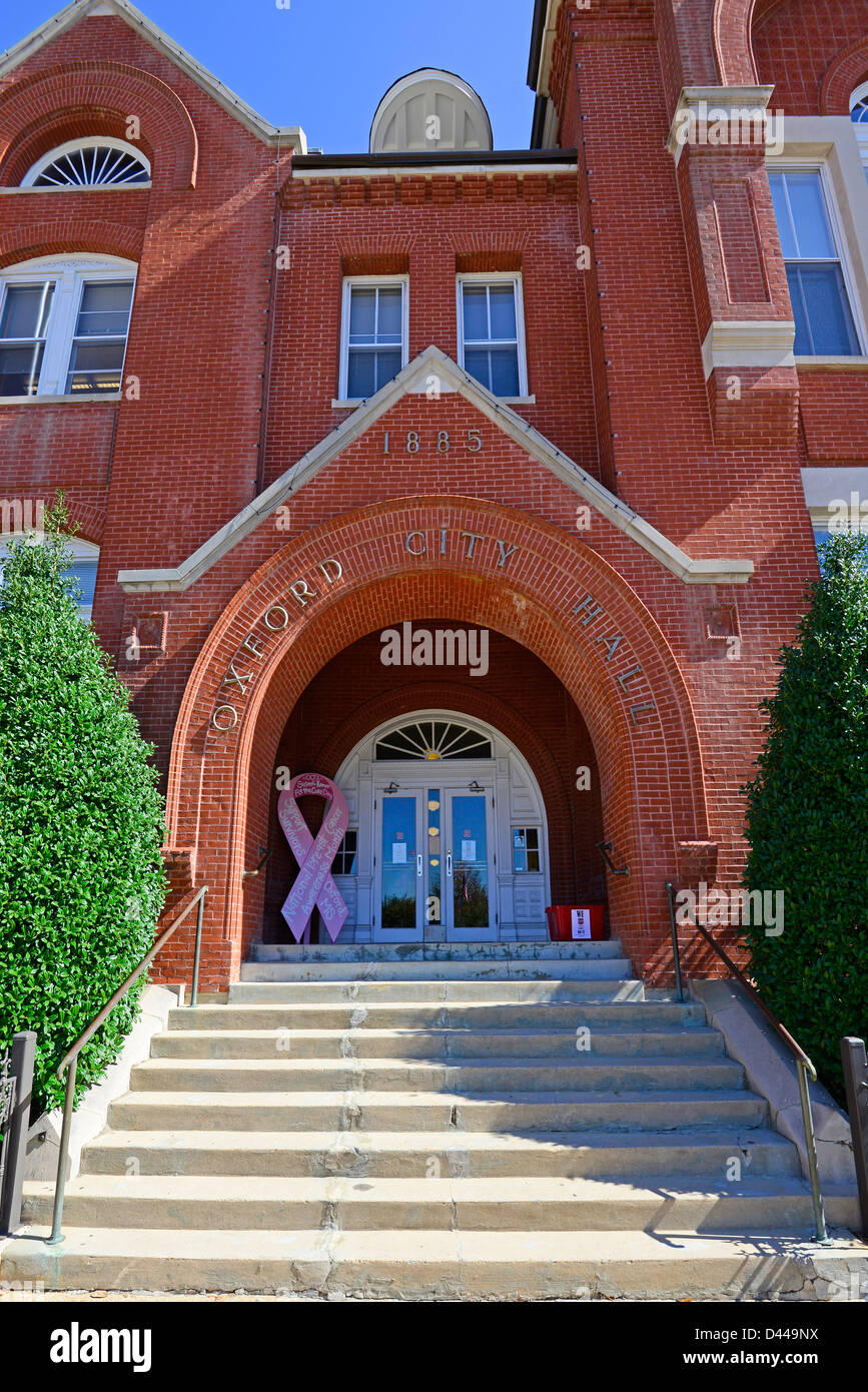 Downtown oxford mississippi hires stock photography and images Alamy