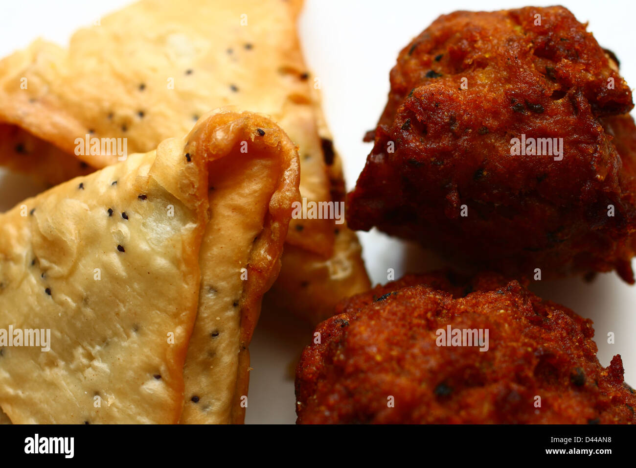 Onion Bhajis with Samosas Stock Photo Alamy
