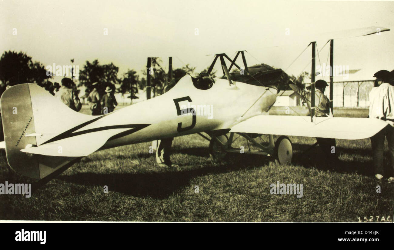 The Nieuport 29v was a French racing aircraft developed in the early ...