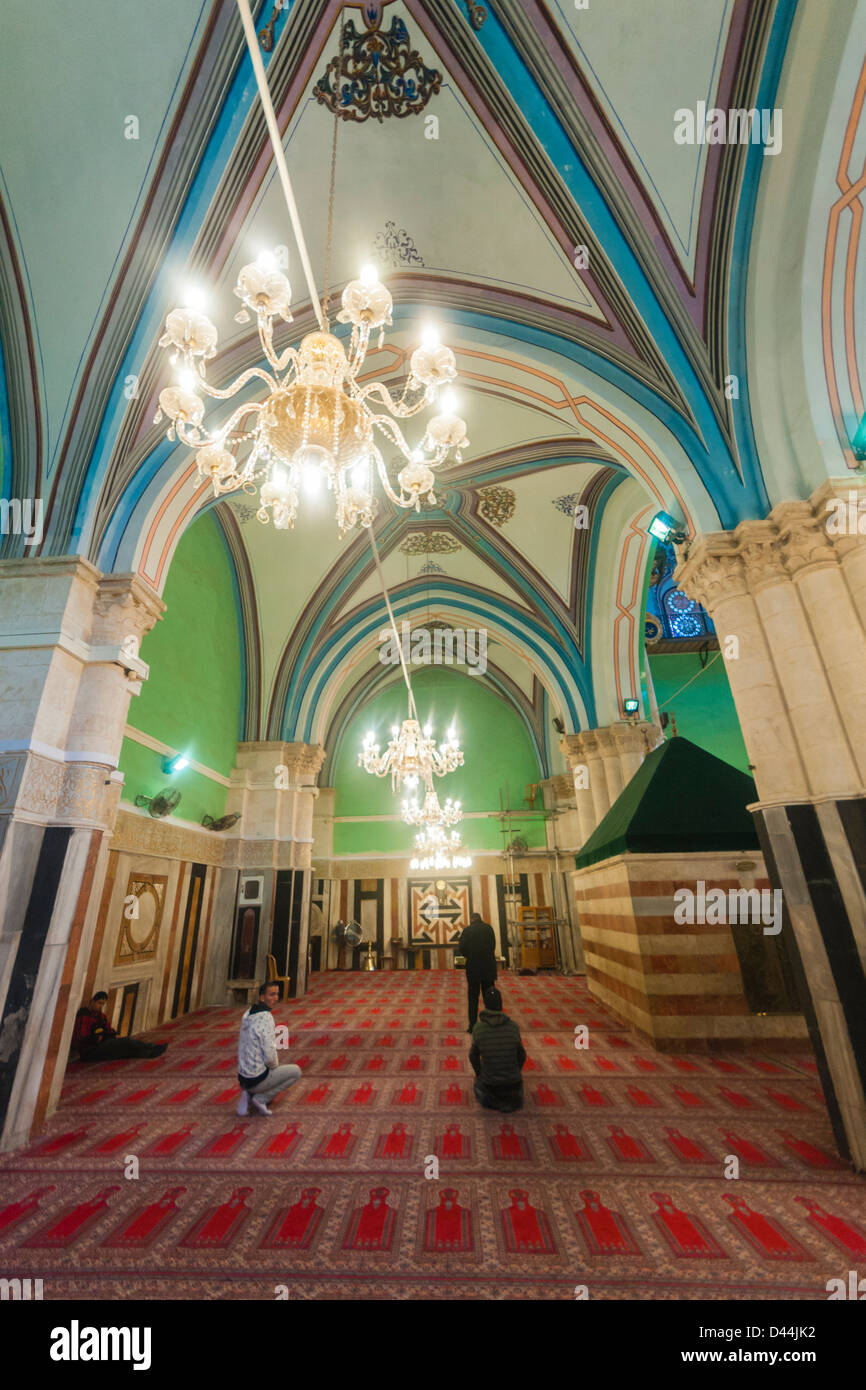 hebron-west-bank-israel-the-issac-hall-in-the-cave-of-the