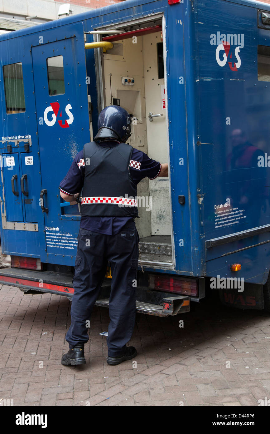 G4s security man hires stock photography and images Alamy