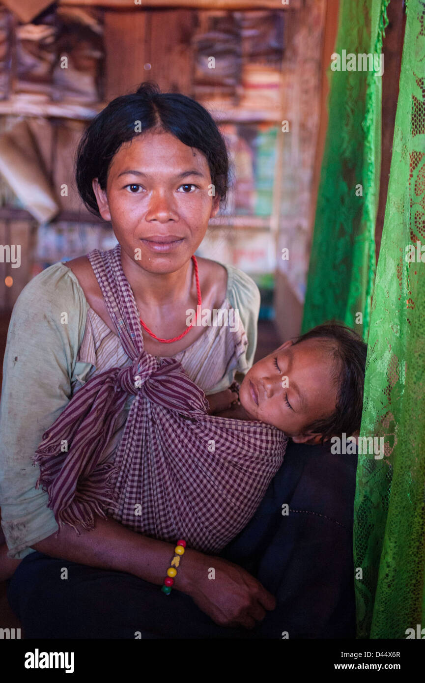 Cambodia mother and child hires stock photography and images Alamy