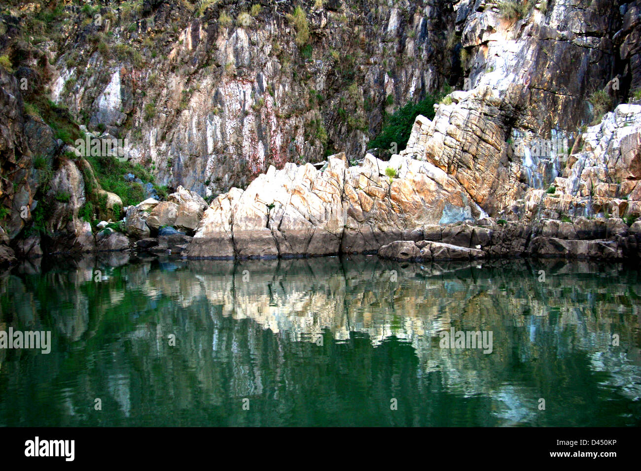 Marble rocks bedaghat hires stock photography and images Alamy
