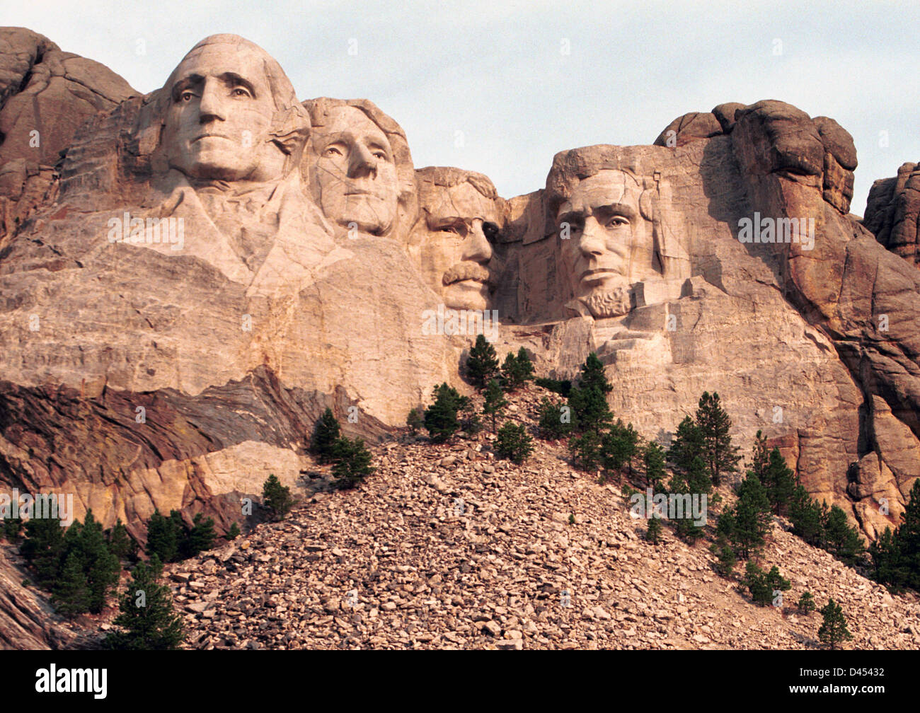 Mt. Rushmore Presidential memorial South Dakota, Mount Rushmore, sculpture of Mt. Rushmore