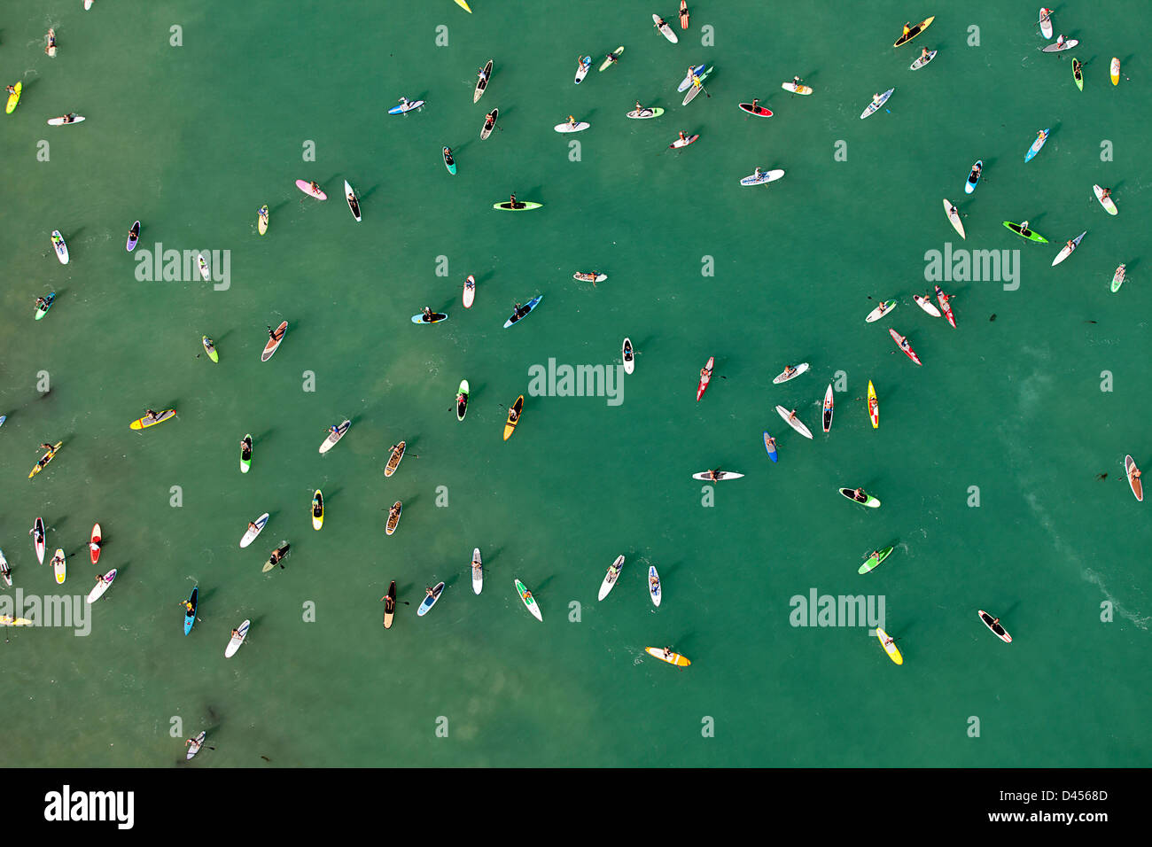 Aerial surfers hi-res stock photography and images - Alamy