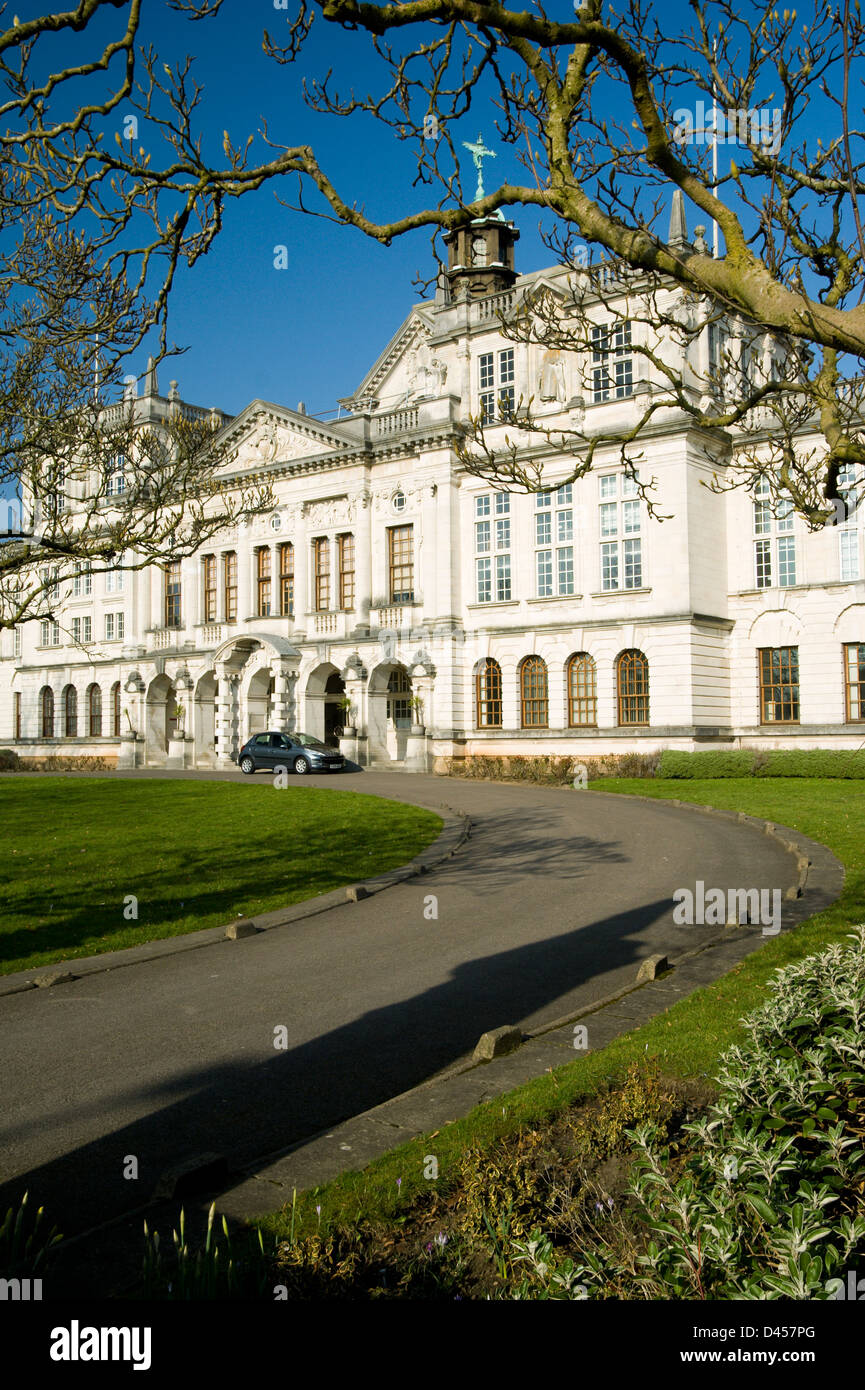 A view of the University of South Wales in Cardiff city centre Stock Photo  - Alamy