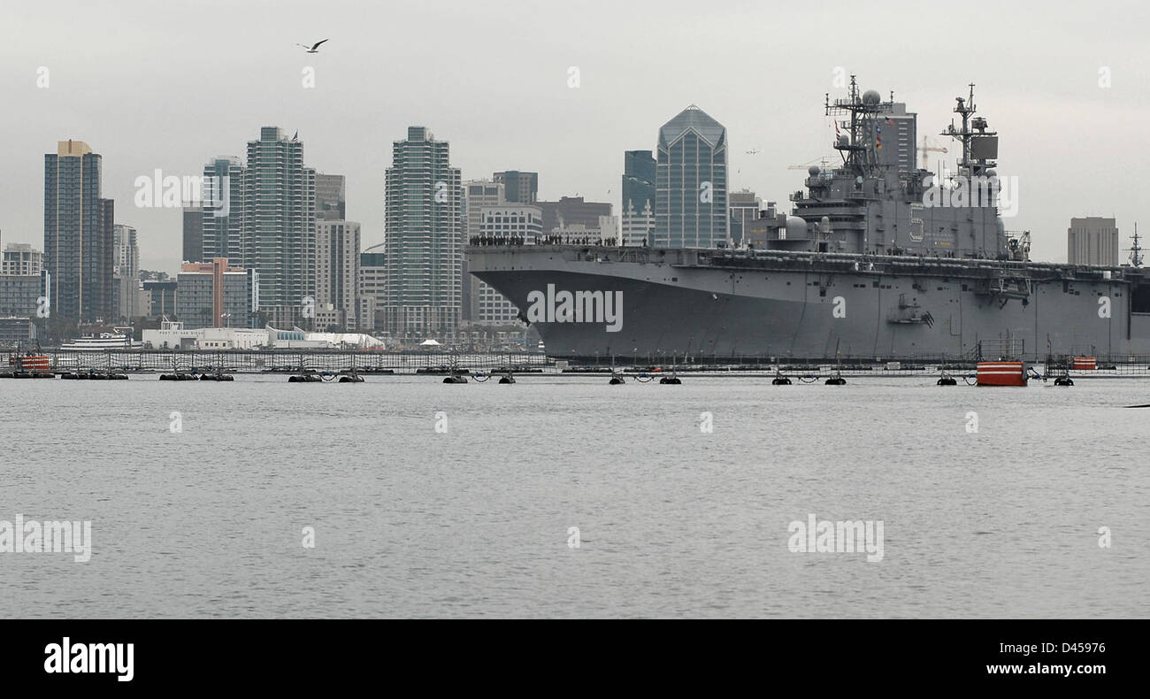 USS Peleliu the transits San Diego Bay. Stock Photo