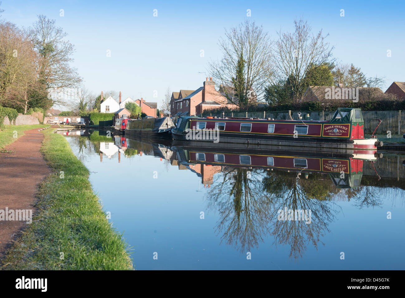 Canals narrow boats hires stock photography and images Alamy