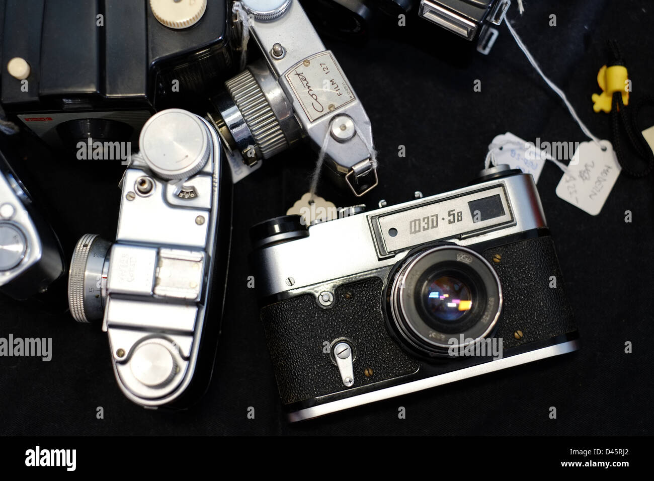 Vintage cameras for sale at a local Camera Market, Sydney Stock Photo