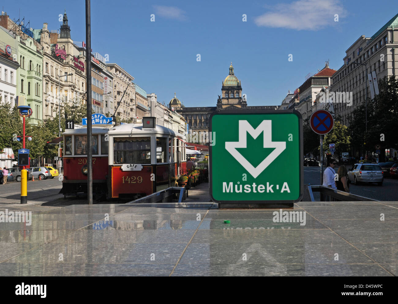 Mustek metro station, Vaclavske namesti, (Wenceslas square) Prague Czech  Republic Stock Photo - Alamy