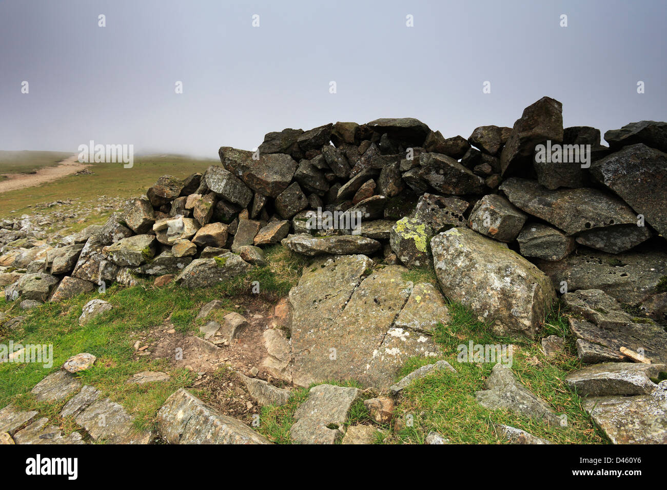 Landscape view over the Summit shelter on Fairfield fell, Lake District National Park, Cumbria County, England, UK. Stock Photo