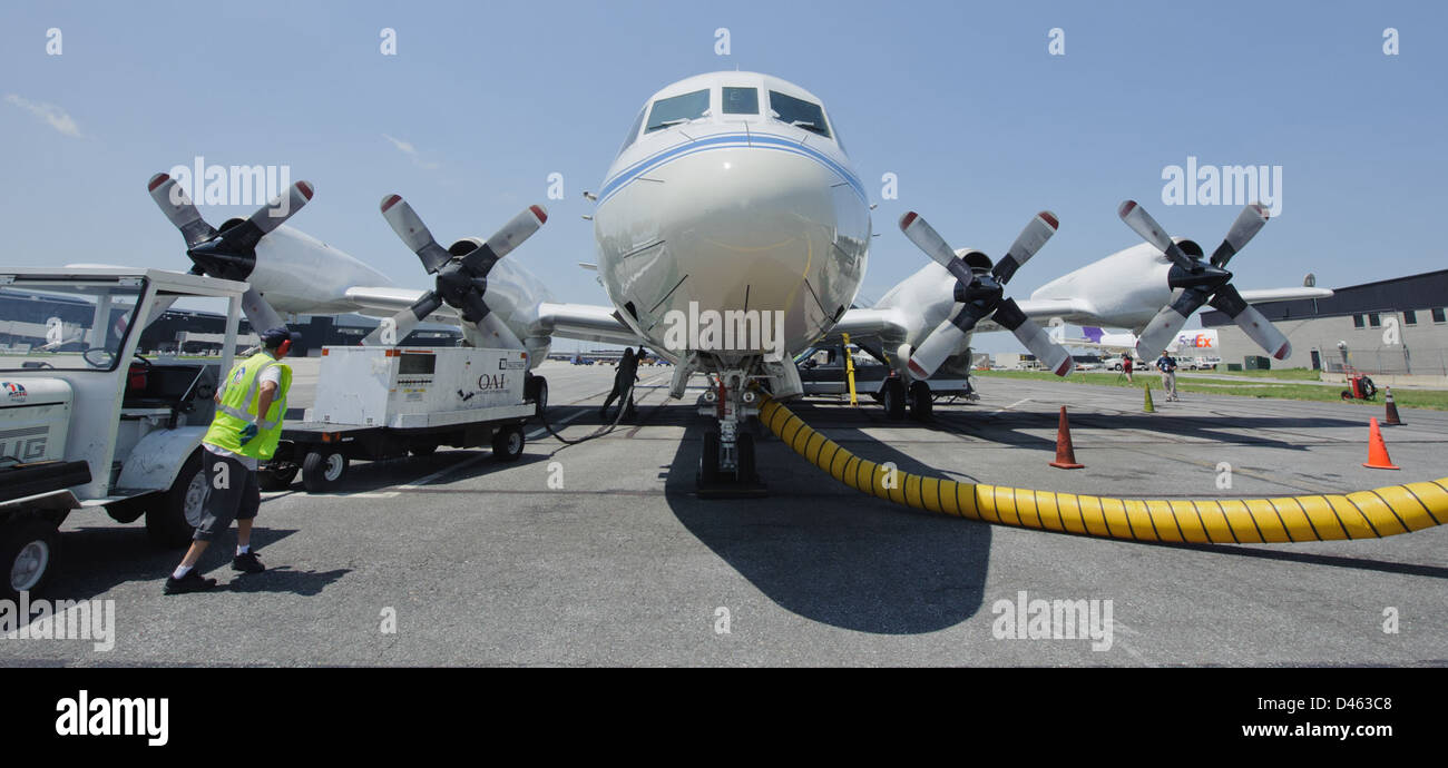 DISCOVER AQ Research Plane Arrives (201106280001HQ) Stock Photo