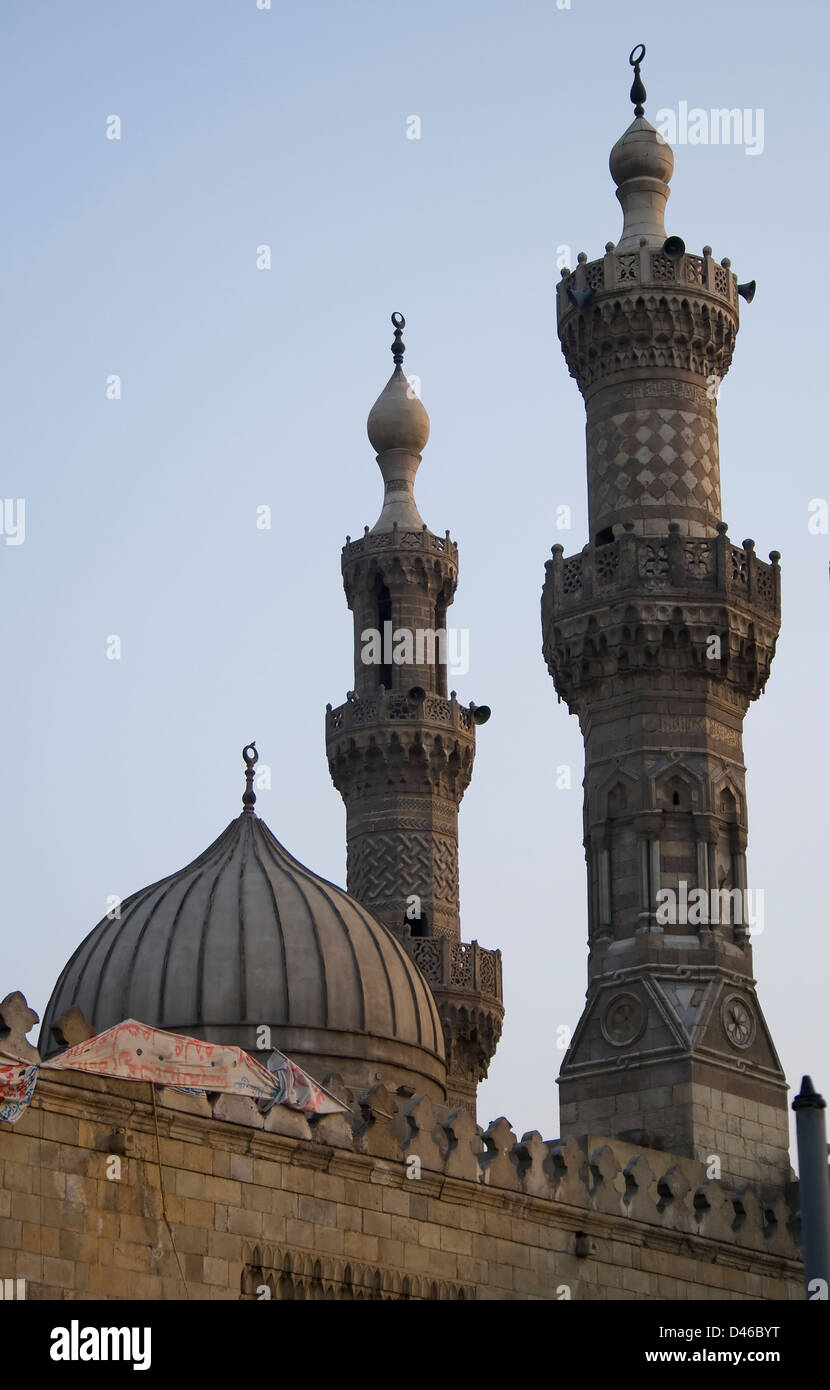 Famous old Al Azhar mosque by Khan-El-Khalili market, Cairo. Built around 972. Stock Photo