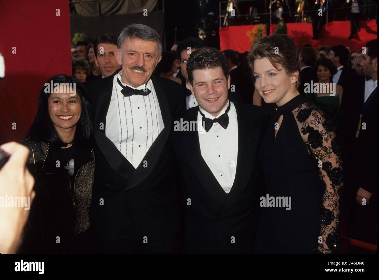 Sean astin hires stock photography and images Alamy