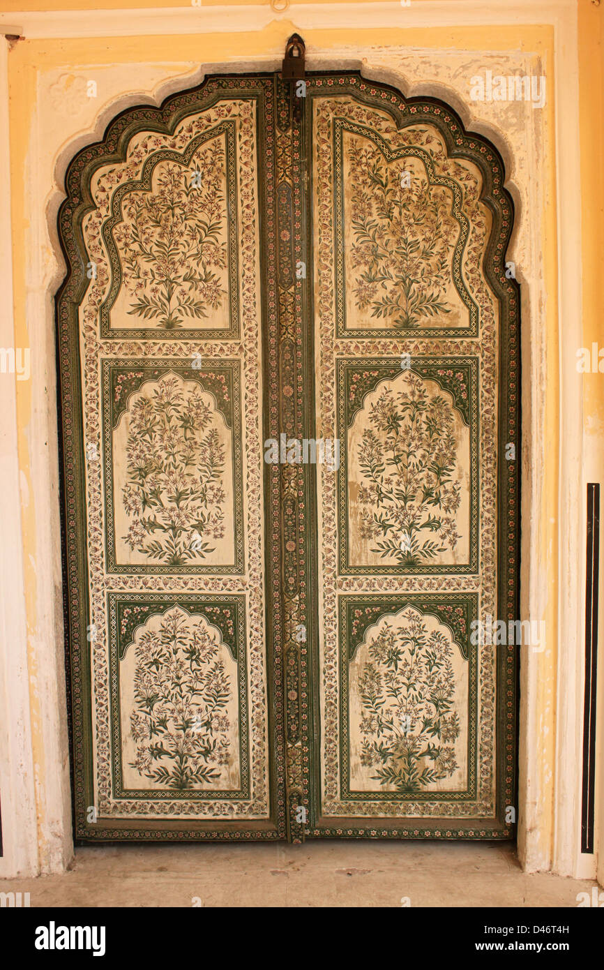 Centuries old exquisite organic painting on wooden door, Hawa mahal