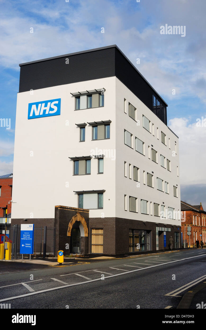 NHS Health and Wellbeing Centre in Warrington Stock Photo Alamy