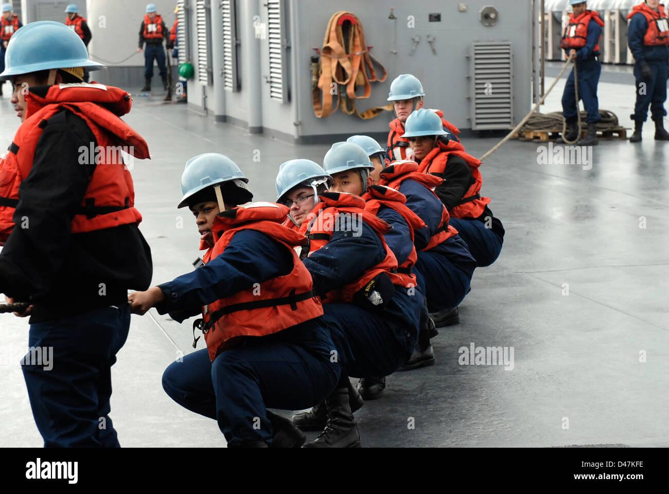 Line handlers practice a connected replenishment Stock Photo Alamy