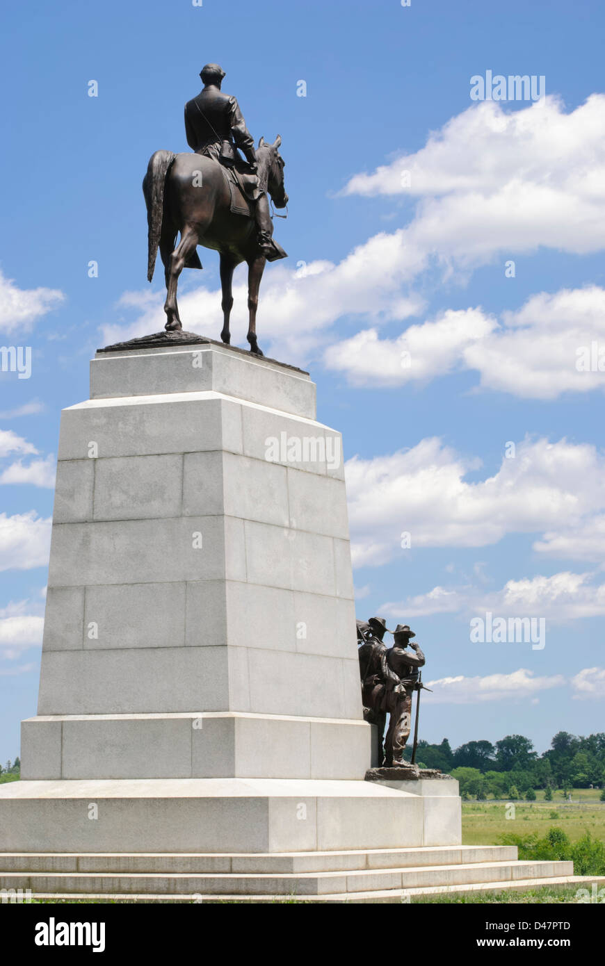 Virginia Monument on the Gettysburg Battlefield, statue of General