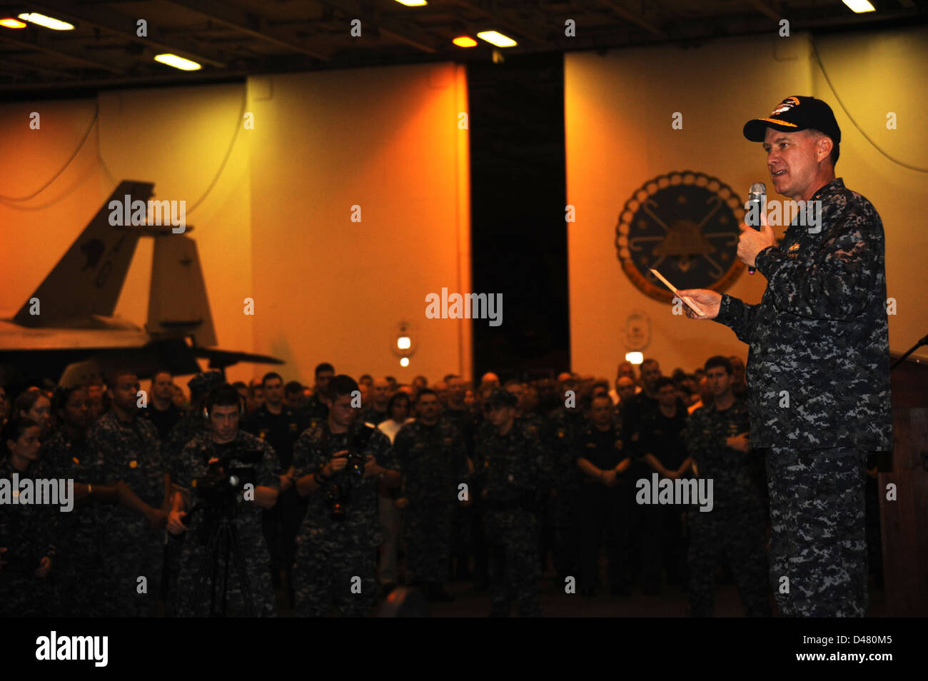 The Vice Chief of Naval Operations speaks to the crew. Stock Photo