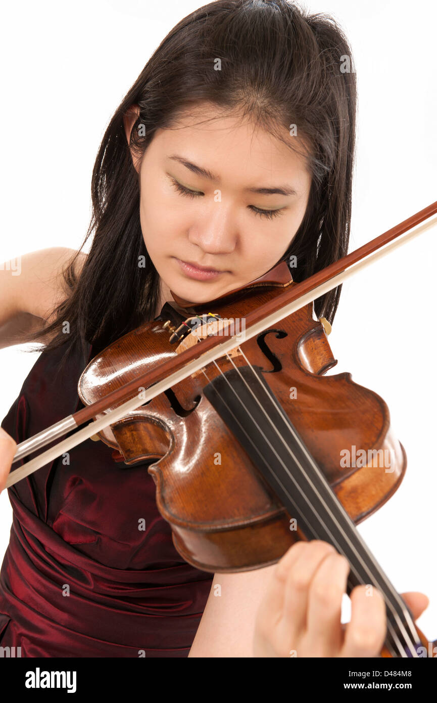 Asian violin player Clearance