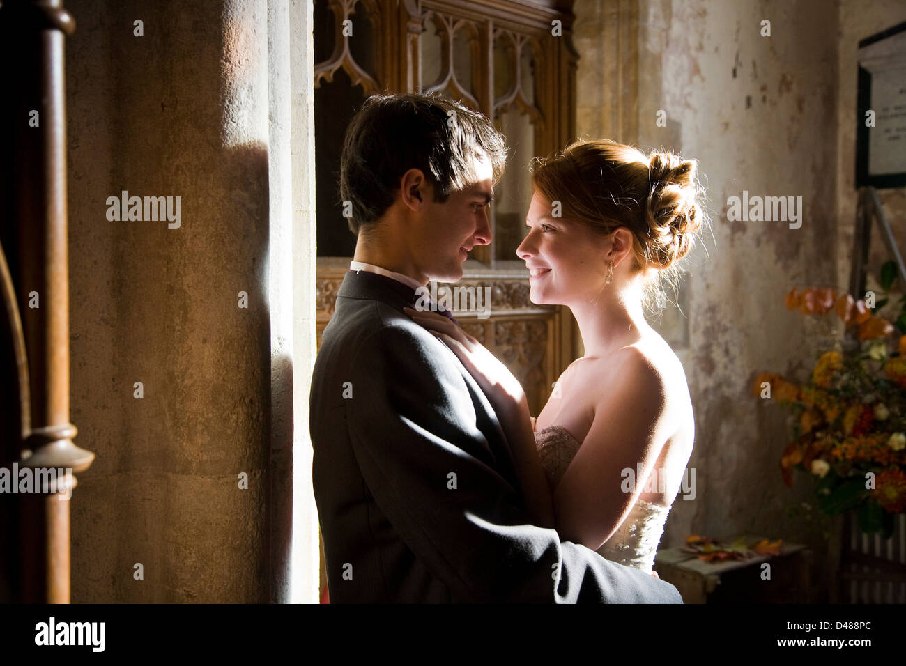Bride and groom inside church hi-res stock photography and images - Alamy