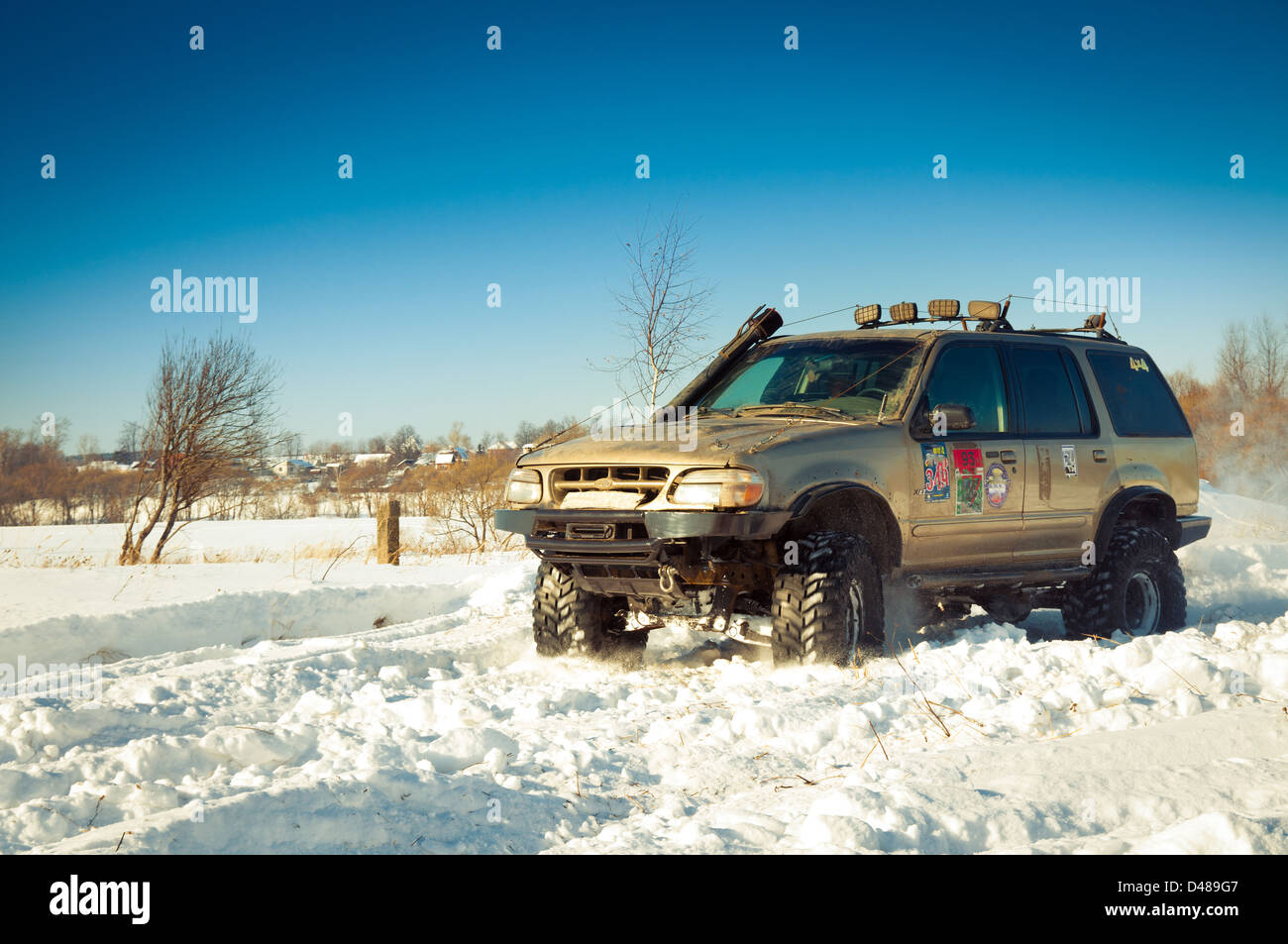 Grey Ford Explorer suv Stock Photo - Alamy